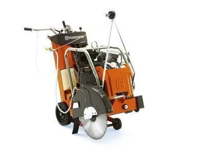 фото Аренда бензинового резчика швов Husqvarna FS 524