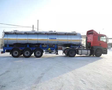 фото СЕДЕЛЬНЫЙ ТЯГАЧ КАМАЗ 65111-46 с КМУ DongYang SS 1506A
в