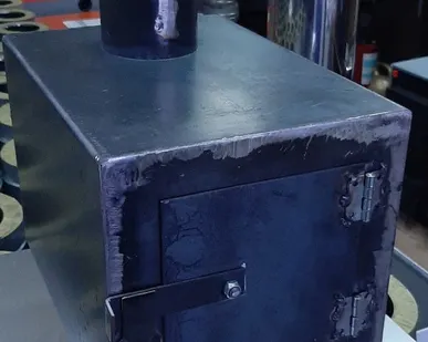 фото Печь на дровах буржуйка