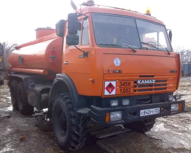 фото Услуги бензовоза 6 м3