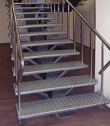 Фото №0 Лестницы