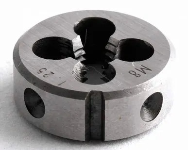 фото Плашка М 6*1,0 HAISSER