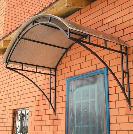 Фото №0 Навес из поликарбоната