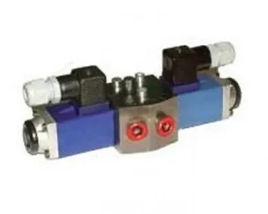 фото Распределитель гидравлический трехпозиционный с электромагнитным управлением ГЭ-3ИР-1