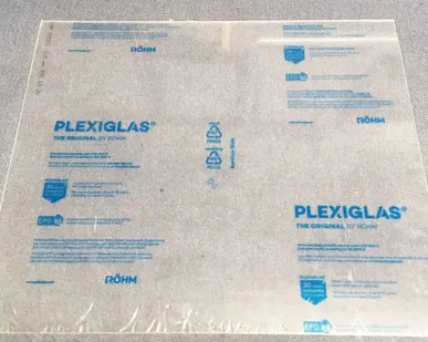 фото Оргстекло (акриловое стекло) PLEXIGLAS Прозрачное 3 мм (3,05*2,05 м)