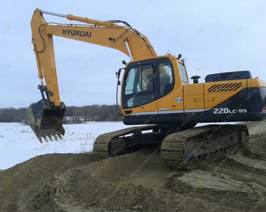 фото Аренда гусеничного экскаватора Hyundai R 220LC-9S, Санкт-Петербург