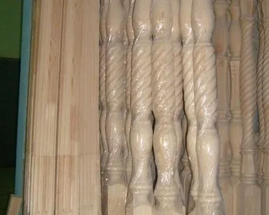 фото Колонна для лестниц 100х100х3000 "Витая"