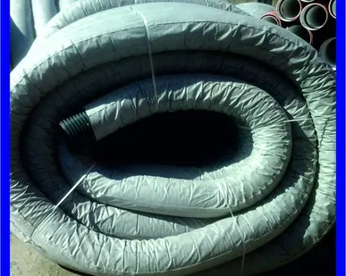 фото Труба гофрированная дренажная 200 мм с перфорацией в фильтре геотекстиль