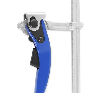 фото Быстрозажимная струбцина