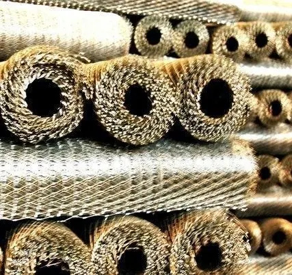 Фото №0 Лист просечно-вытяжной 4 мм 1х (рулон), ПВЛ 410, сталь 0ПС, 3СП5, 3ПС5