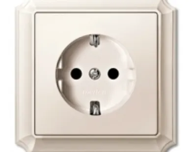 фото MERTEN ANTIQUE(ANTIK) штепсельная розетка SCHUKO 16A 250V~ ; белая