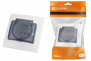 Фото №0 Розетка с заземлением с защитными шторками и крышкой 16А белый "Таймыр"