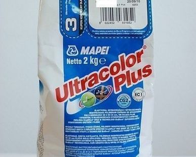 фото Затирка для плитки ULTRACOLOR PLUS № 100/2кг (Белый)