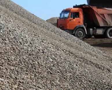 фото Отсыпка дорог пгс с доставкой