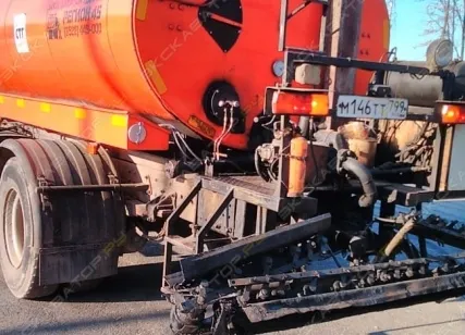 Фото №1 Аренда гудронатора (автогудронатора) Регион 45 АС 43253, Москва