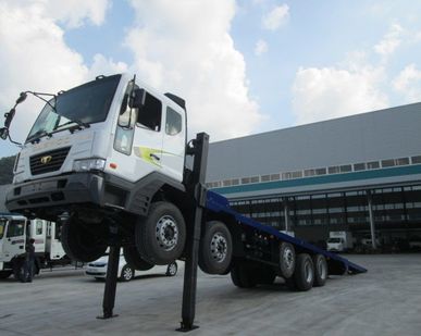 фото Грузовой эвакуатор автомобилей, 25 т.