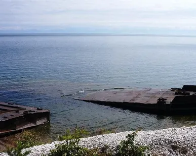 фото Вытаскивание на берег затонувшего оборудования (барж, метчиков, и т.п.)