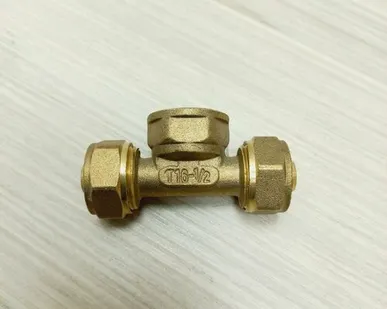 фото Обжимной тройник 16х1/2" в/р х16, Hydrosta, цанговый, комбинированный, внутренняя резьба. 1 шт