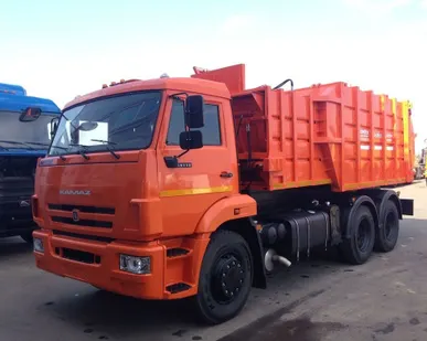 фото Мусоровозы c боковой загрузкой МКМ-4704-01 на шасси КАМАЗ-65115-3082-19
в