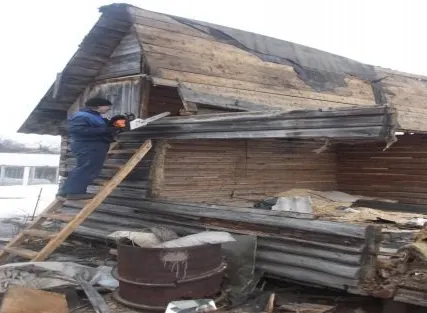 Фото №0 Снос дачного дома