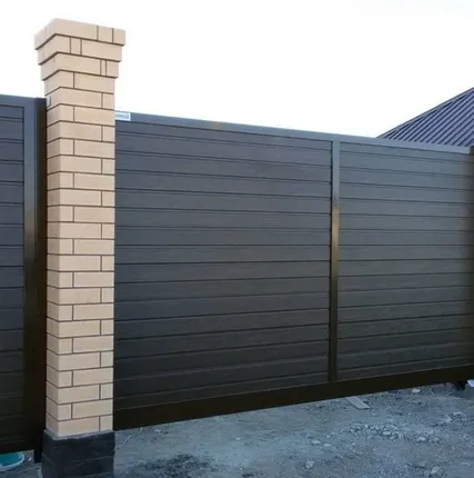 Фото №0 Ворота откатные алюминиевые с заполнением сэндвич-панель