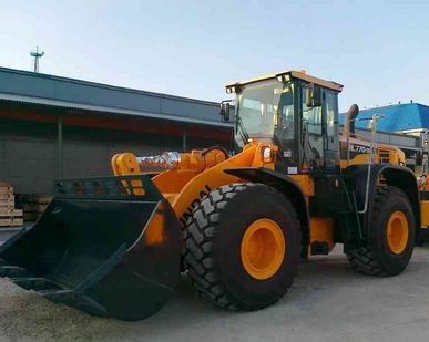 фото Фронтальный погрузчик HYUNDAI HL-770-9S