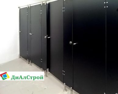 фото Туалетная перегородка из Hpl пластика