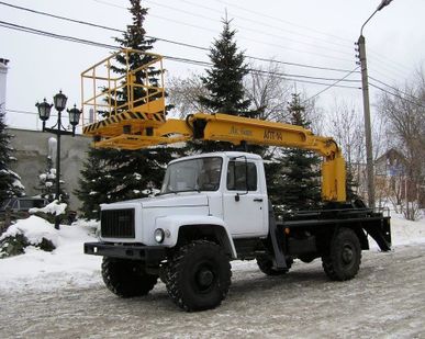 фото АВТОВЫШКА АПТ-14 на шасси ГАЗ 33081 14м.
в