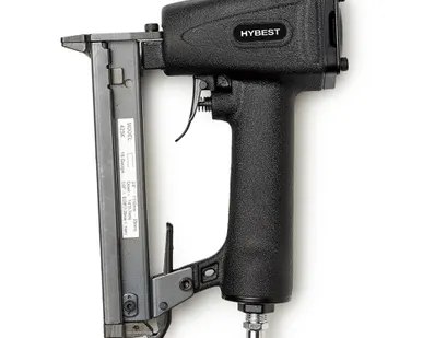 фото Пистолет скобозабивной для ротанга Hybest 425K (пневматический, скобы ротанг тип 400К 18Ga)