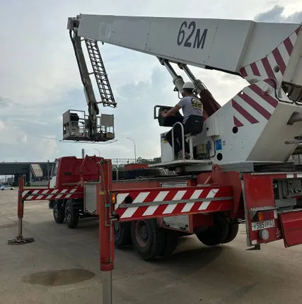 Фото №0 Аренда Автовышек  в Москве