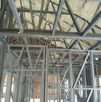 Фото №0 Утепление кровли дома напылением пенополиуретана (ППУ) плотность 9-12 кг/м3