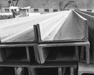 фото продаем швеллер 16