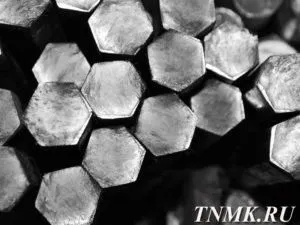 фото Шестигранник нержавеющий 18 мм ЭИ961 ГОСТ 8560-78