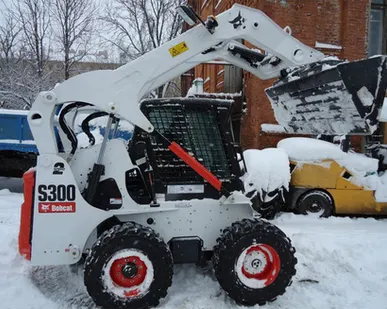 фото Аренда мини погрузчика Bobcat S300
