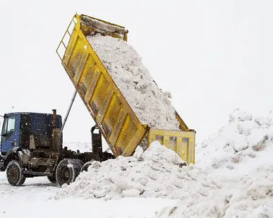 фото Вывоз и уборка снега.