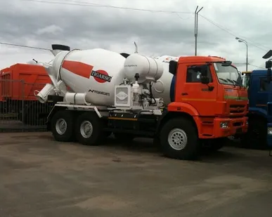 фото Автобетоносмеситель 69360V шасси КАМАЗ-43118 6м3 (ЕВРО 4).