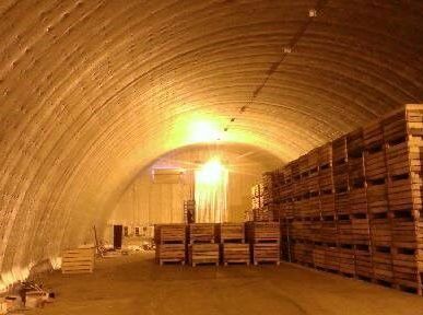 фото Утепление ангаров напылением ППУ