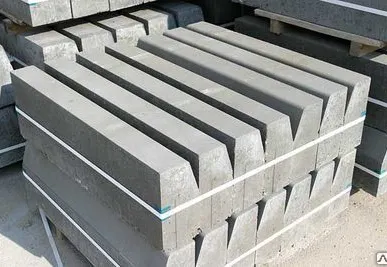 фото Камень бордюрный дорожный БР