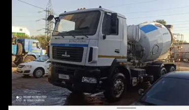 фото Автобеносместель 9 м3 в аренду, бетоновоз