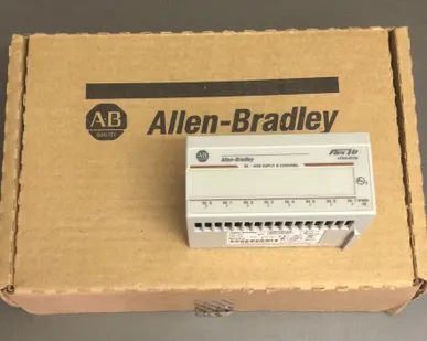 фото Модуль ввода Allen Bradley 1769-IF8u 8 аналоговых входов