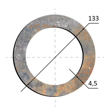 Фото №0 Труба лежалая 133х4,5