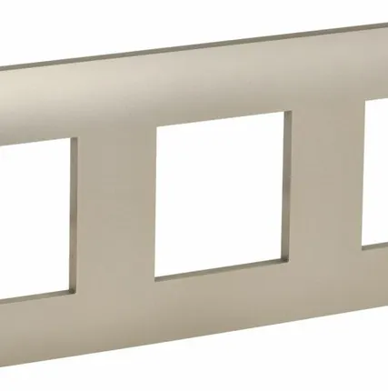 Фото №0 SKANDY Рамка 3-местная SK-F03Sh шампань IEK