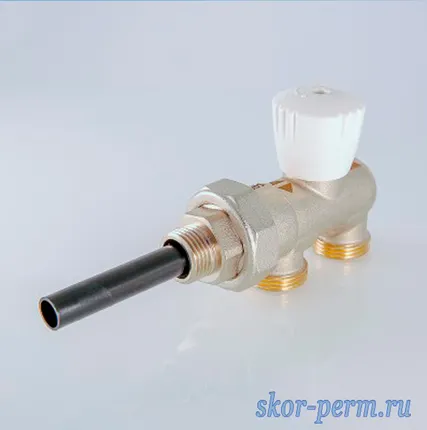 Фото №1 Узел инжекторный для подключения радиатора 1/2х100%х3/4 евроконус, вертикальная регулировка