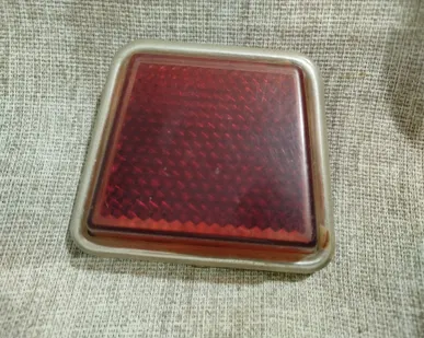 фото Катафот. Фонарь габаритный Газ 24 Волга. СССР.