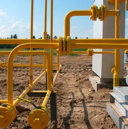 Фото №0 Монтаж внутренней системы газоснабжения в коммерческом здании