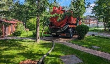 Фото №0 Услуги Илососа 10 кубов.