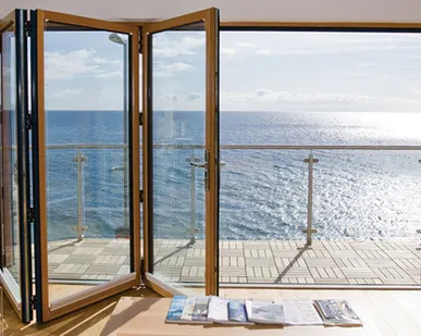 фото ВИТРАЖНОЕ ОСТЕКЛЕНИЕ