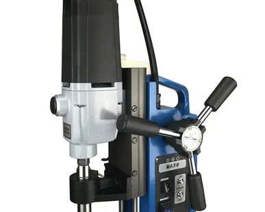 фото Магнитный сверлильный станок Magtron UA50