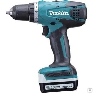 Фото №0 Аккумуляторная дрель-шуруповерт makita df347dwle + фонарь