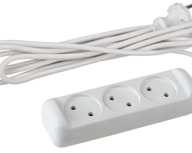 фото Удлинитель U-3-1.5m 3х1.5 без зазeмл. ПВС 2х1 10А ЭРА Б0028354